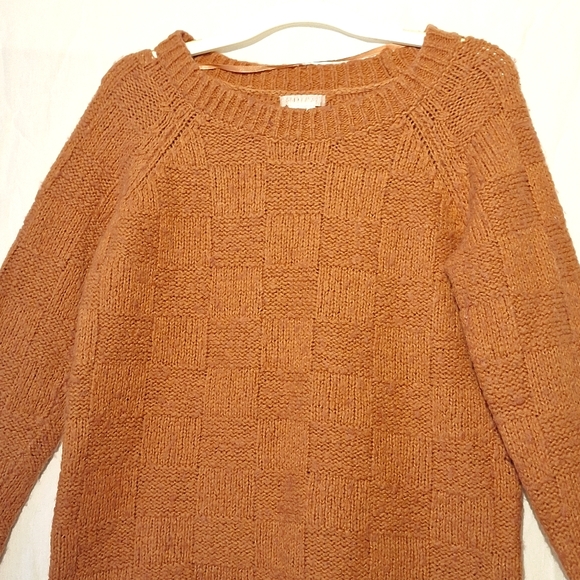 Oversized Off Shoulder Wool Knit Sweater, sz 6 NWOT - Picture 3 of 9